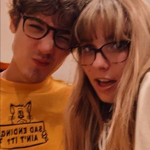 Meet your Posher, Maya